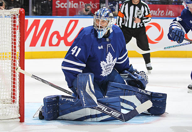 Dreger on the Leafs win over the Habs, the play of their "fourth" line, and an update on a potential Stolarz extension