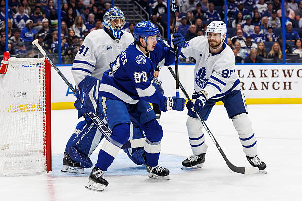Leafs @ Lightning - 2nd Period - April 9th, 2025 episode artwork