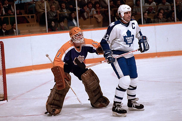 Vaive on Joe Bowen's incredible presence both on and off the mic