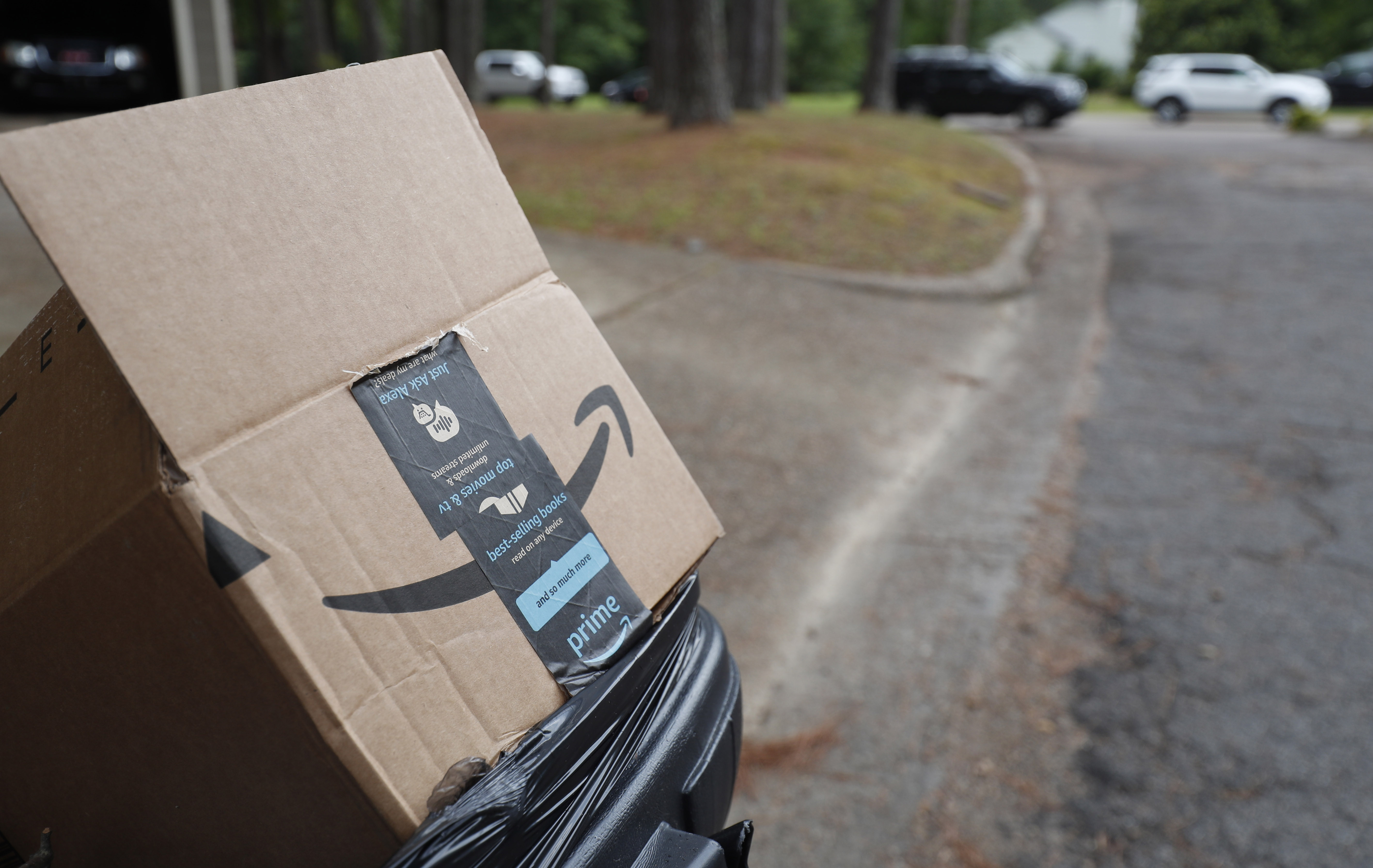 Patrick In The Morning:  Companies Letting Consumers Keep Online Returns A Win-Win episode artwork