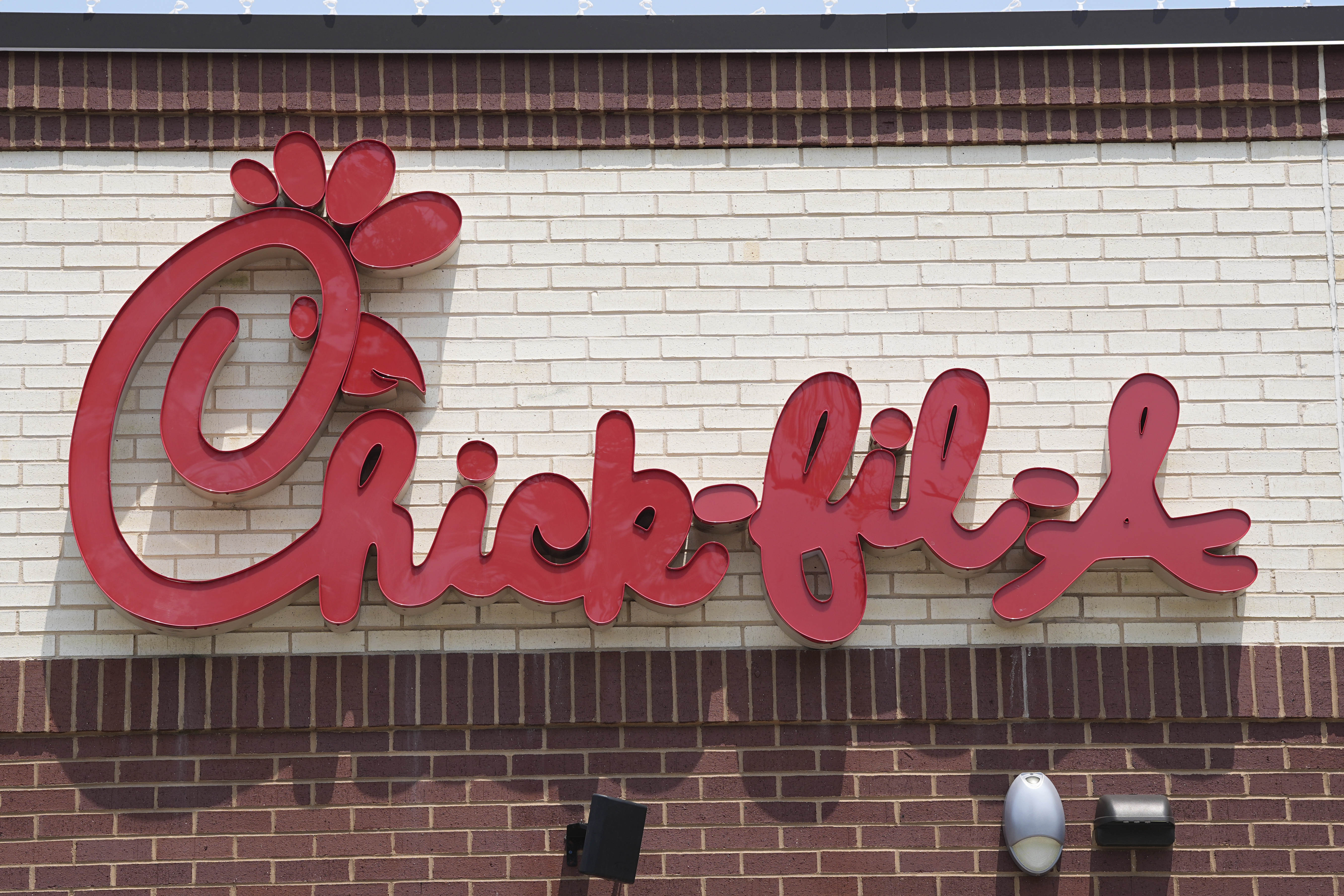 Patrick In The Morning: Chick-Fil-A Changing Waffle Fries Back After Huge Backlash episode artwork