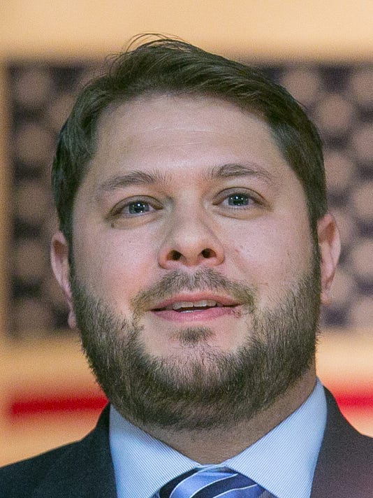 Congressman Ruben Gallego and the Dems continue to keep Gov. closed and blame Pres. Trump.