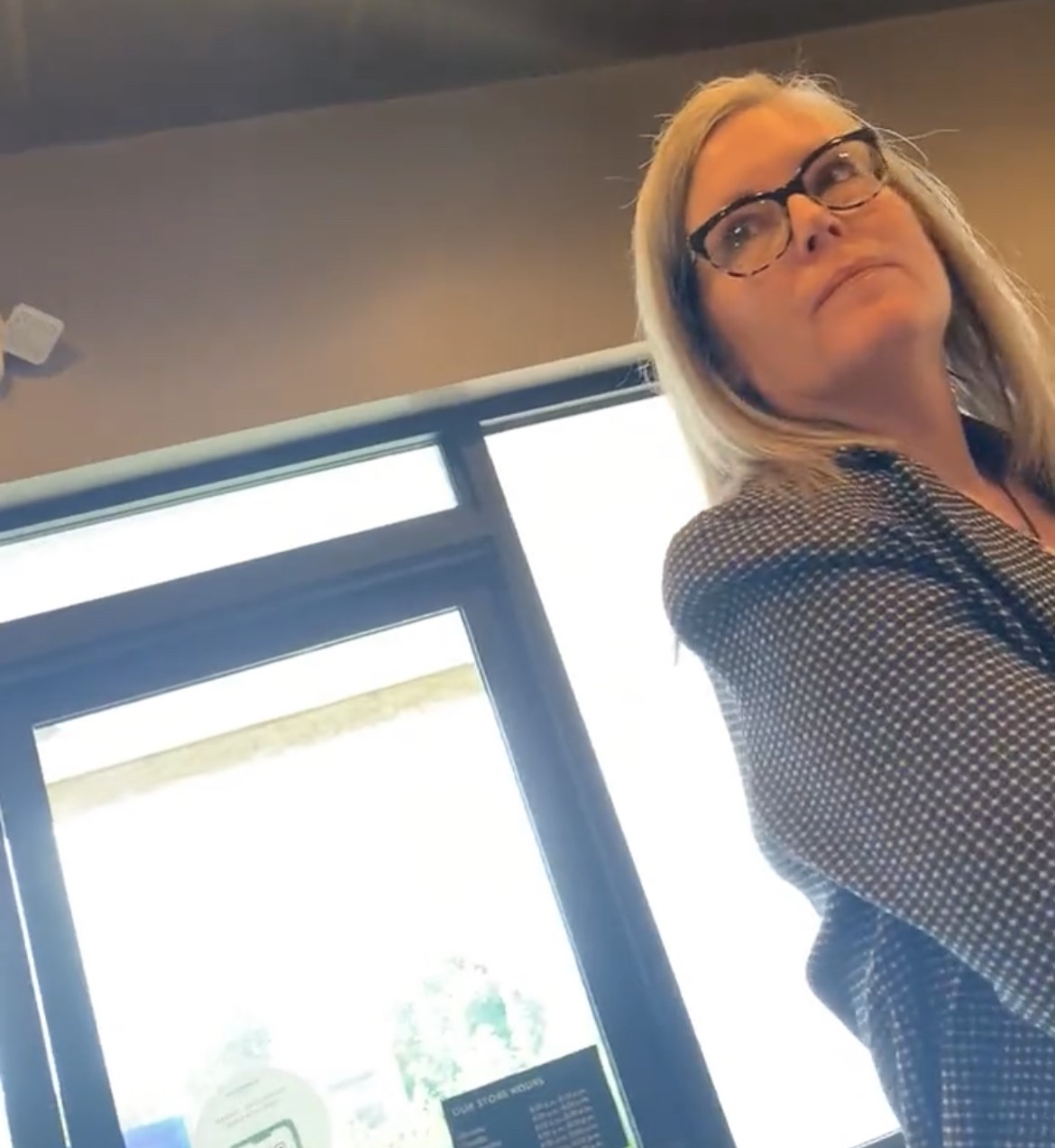 kkKatie Hobbs tries to play Dumb about SNAP benefits running out in Arizona.