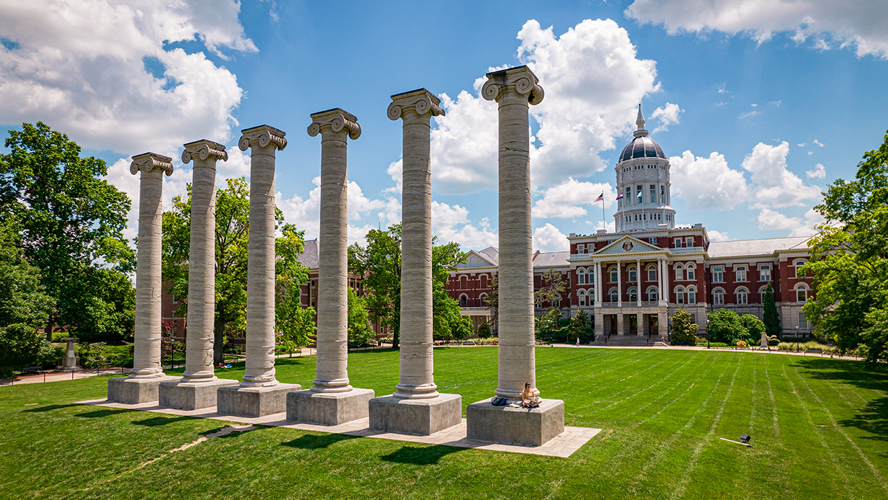 (LISTEN): 939 the Eagle's Brian Hauswirth joins Randy and Stephanie to discuss Columbia cold case on "Wake Up Missouri"