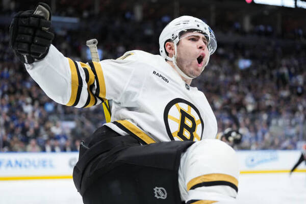 DeBrusk on why he chose to sign with Vancouver, the winning culture in Boston and the Canucks' Stanley Cup chances thumbnail