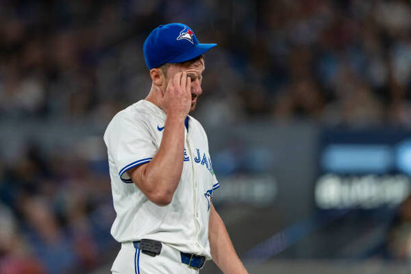 Matheson on Bassitt’s complaints about the closed roof, how the Blue Jays can salvage something from this season and how this Jays front office will be remembered thumbnail