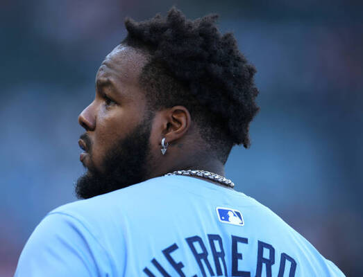 Dempster on what makes Wrigley Field so special, Aaron Judge’s status as a ‘generational’ player and why the Blue Jays must extend Guerrero Jr. thumbnail