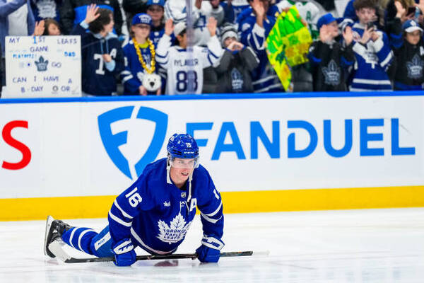 Johnston on comparisons between the Leafs and Cowboys, the ‘perfect time’ to extend Marner and the most intriguing NHL RFA’s thumbnail
